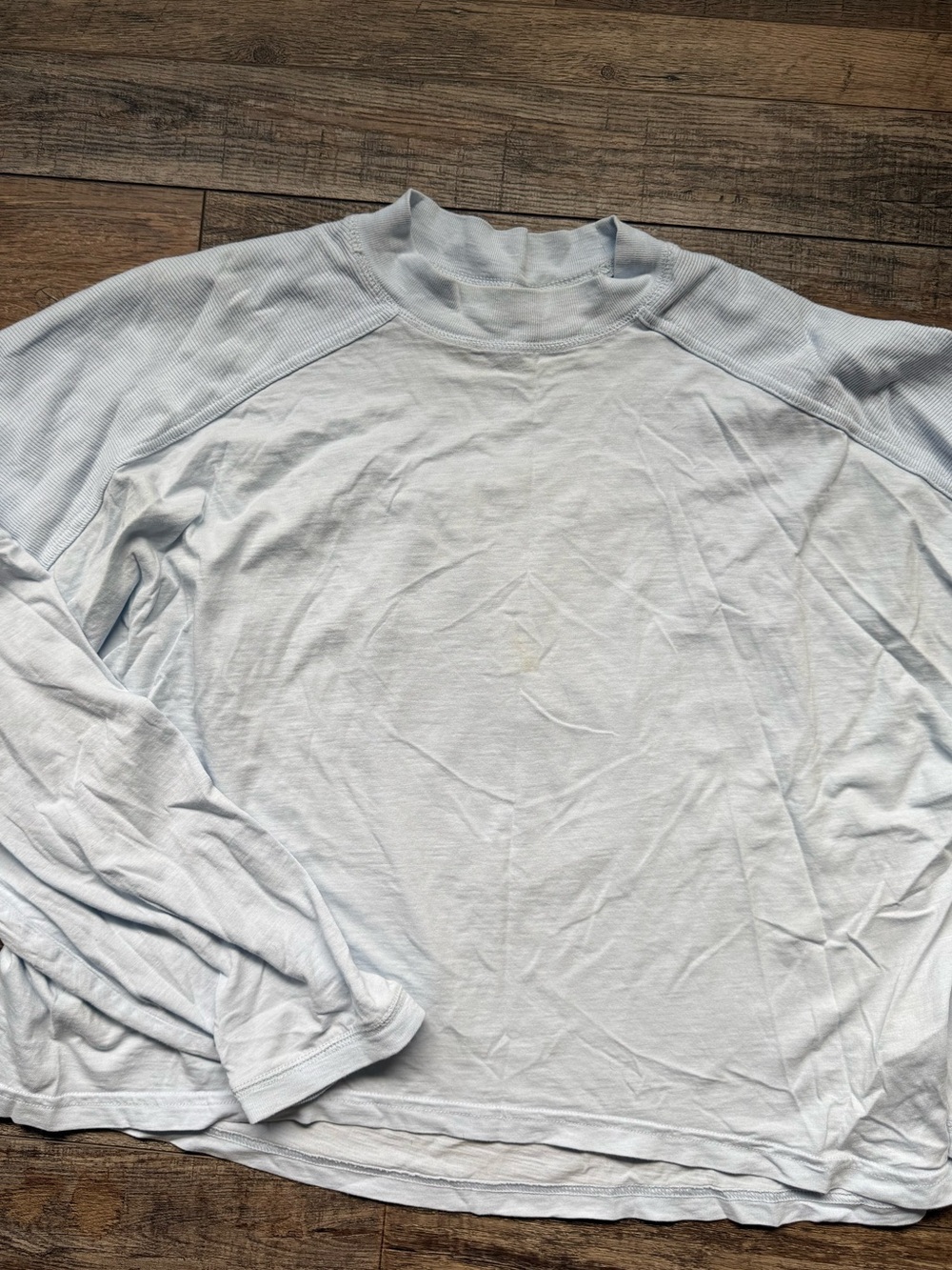 aerie Pale Blue Long-Sleeve Crewneck Long Sleeve Tee